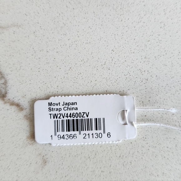 Slightly Used Timex Marlin® Automatic 40mm Leather Strap Watch (TW2V44600) - Picture 15 of 15